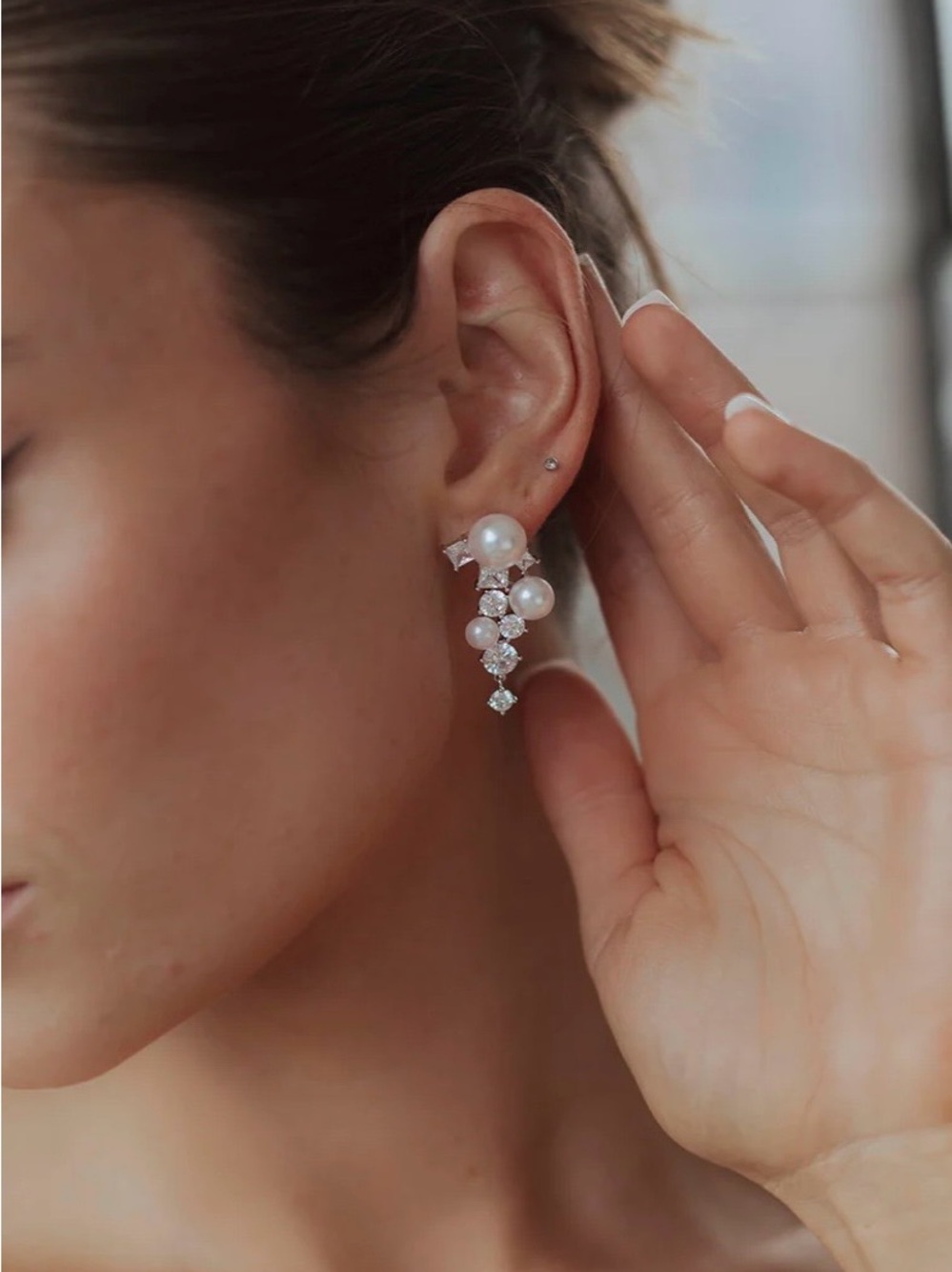 ALEXANDRA PEARL AND CRYSTAL DROP EARRINGS